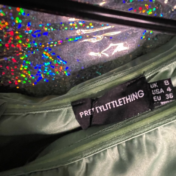 PrettyLittleThing Jumpsuit - Picture 4 of 7